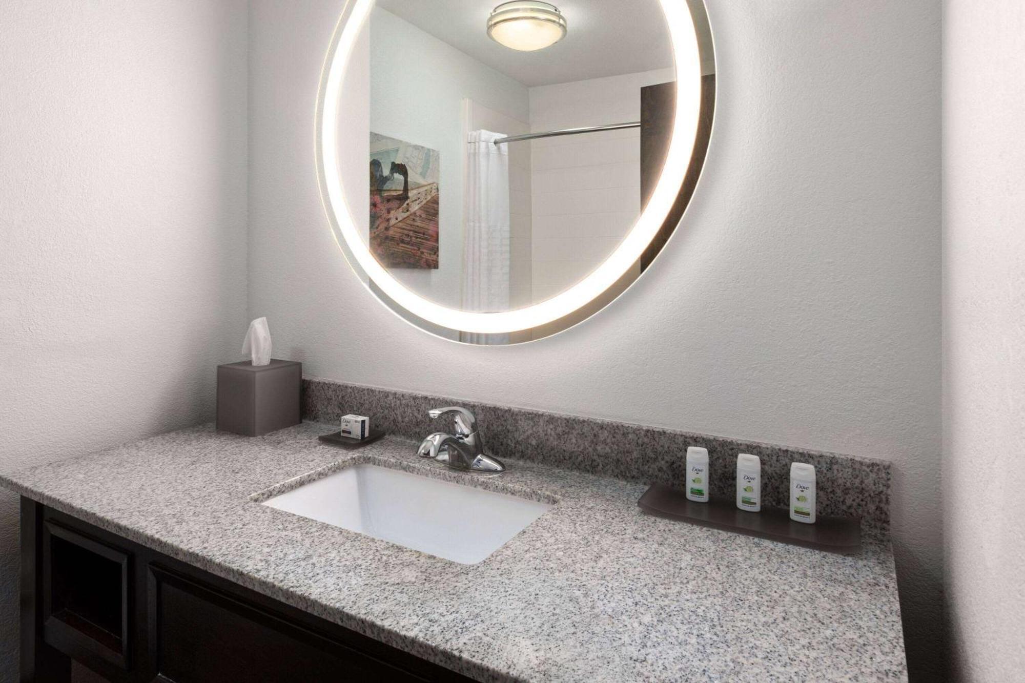 La Quinta Inn & Suites By Wyndham Μερίντιαν Εξωτερικό φωτογραφία