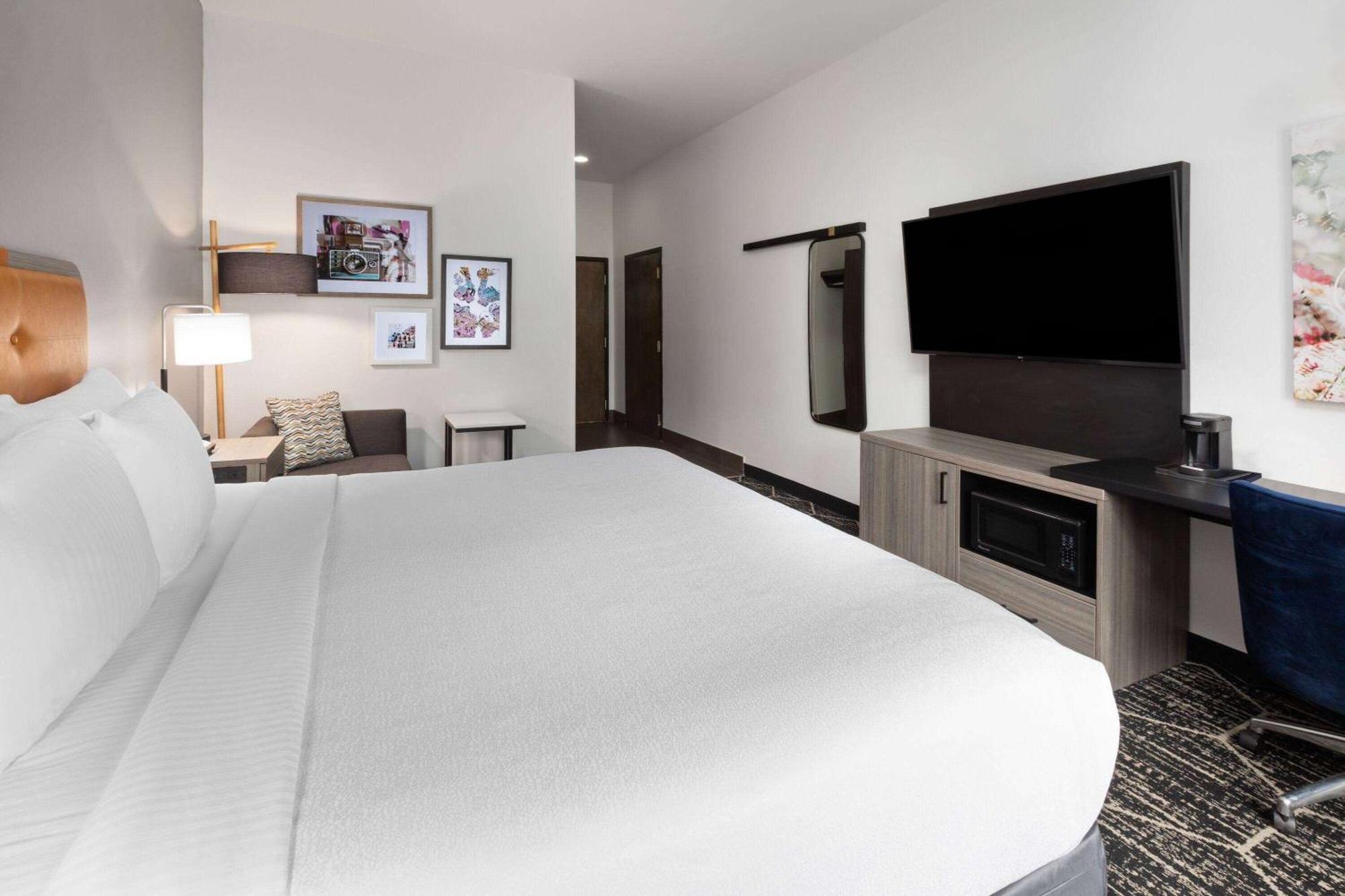 La Quinta Inn & Suites By Wyndham Μερίντιαν Εξωτερικό φωτογραφία