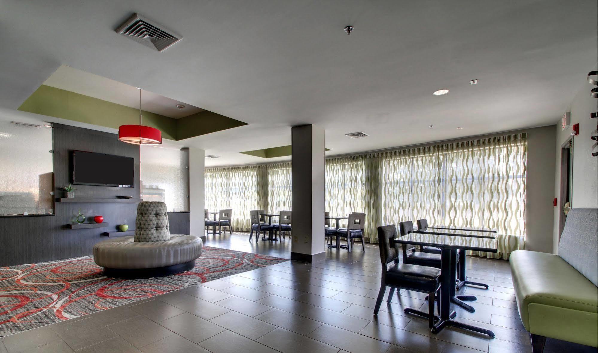 La Quinta Inn & Suites By Wyndham Μερίντιαν Εξωτερικό φωτογραφία