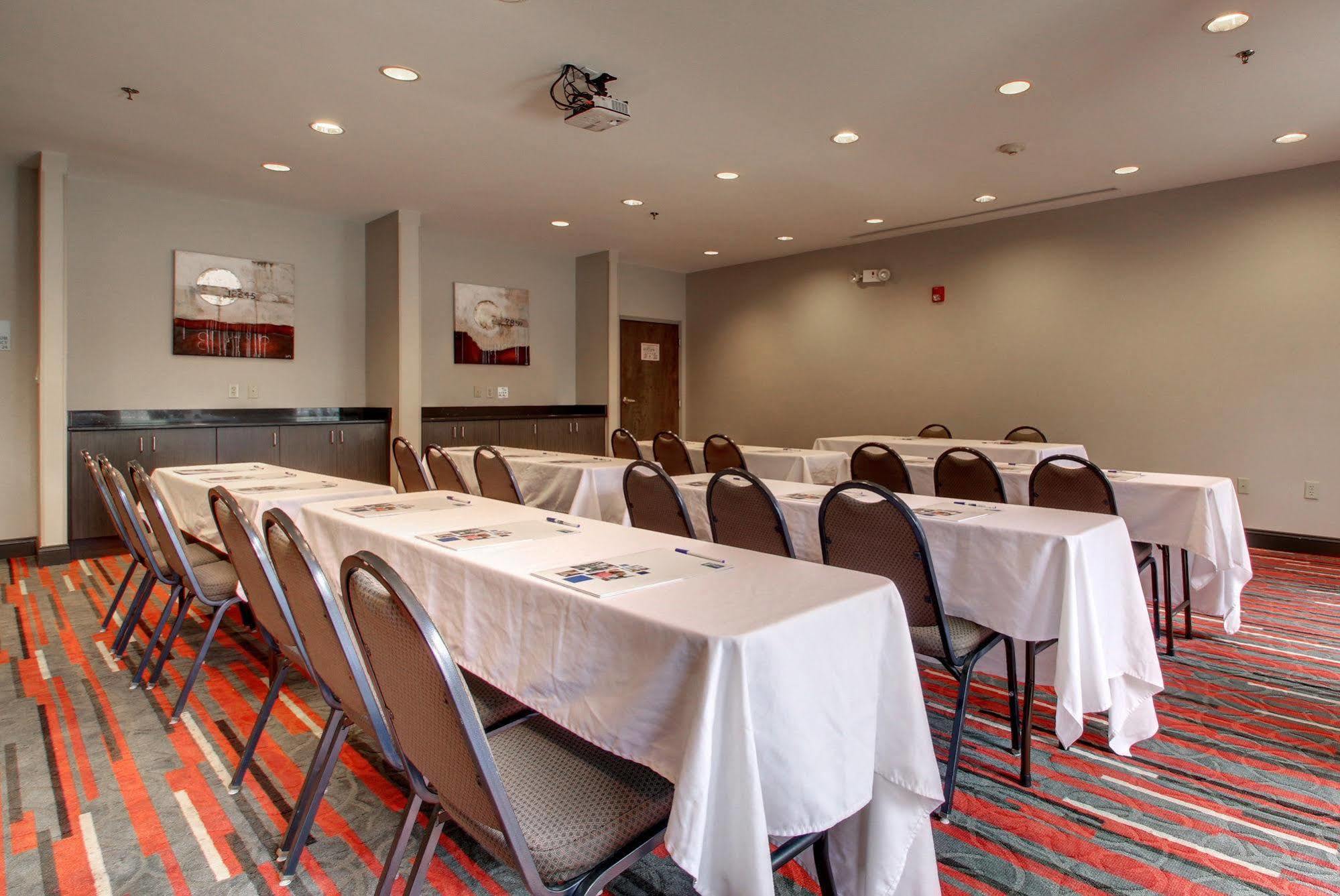 La Quinta Inn & Suites By Wyndham Μερίντιαν Εξωτερικό φωτογραφία